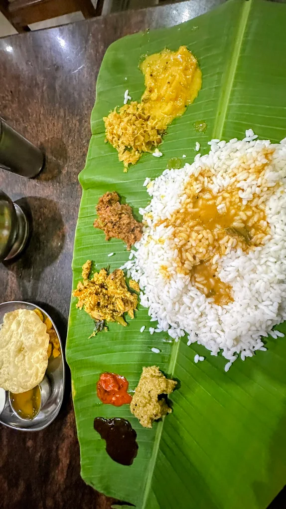 Arias Veg Corner Perinthalmanna Malappuram Vegetarian Restaurant Kerala