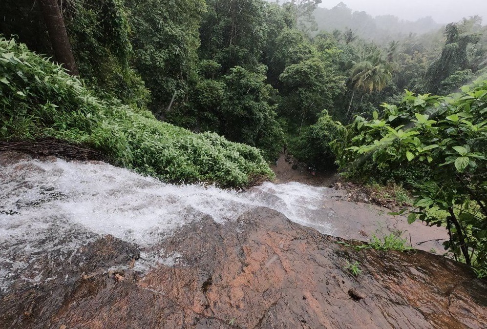 Paloor Kotta Falls, Malappuram attractions